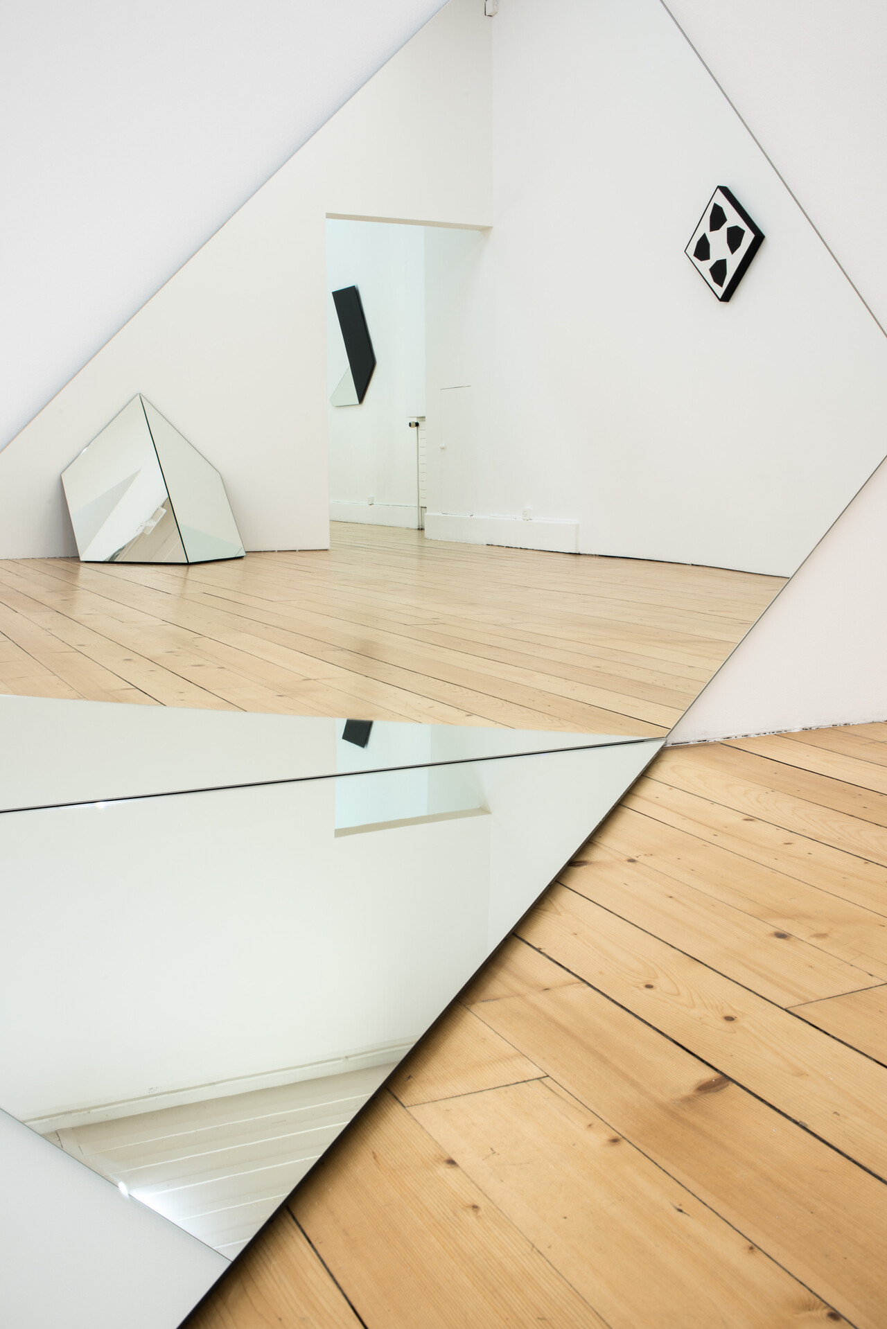 Collection R&ouml;thlisberger | Miroirs - Spiegel image