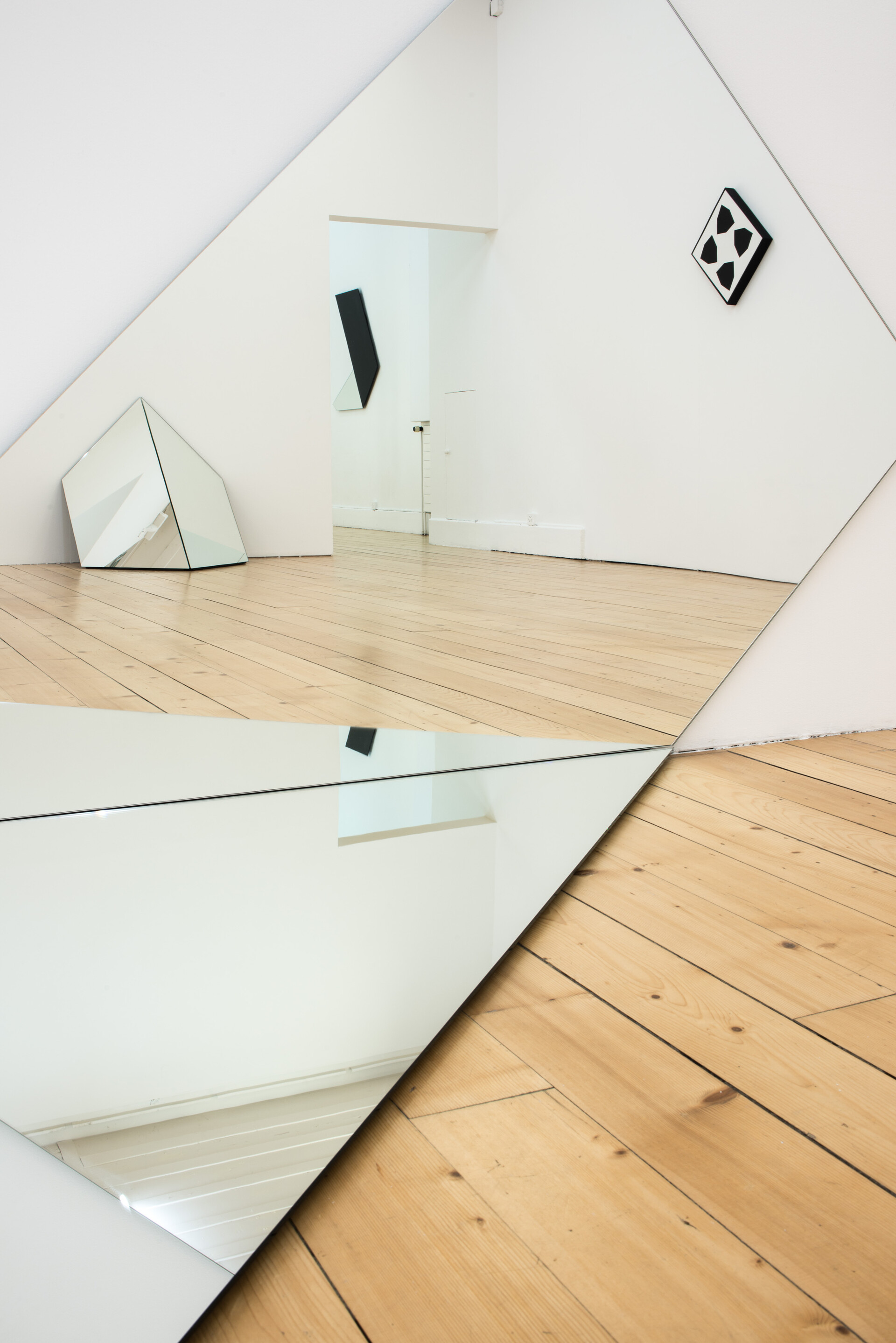 Collection R&ouml;thlisberger | Miroirs - Spiegel image