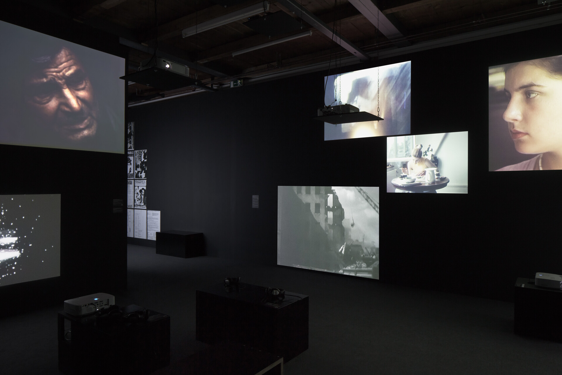 Film Implosion ! Experiments in Swiss Cinema and Moving Images image