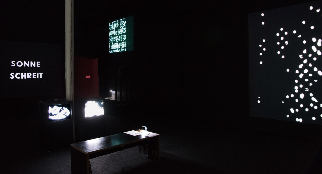 Ausstellung der Filme (1958 &ndash; 1977) von Marc Adrian image