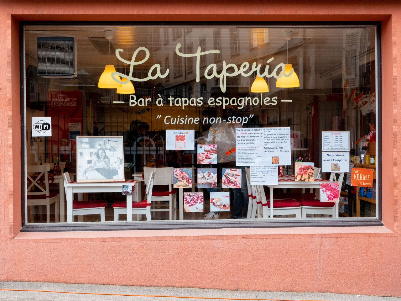 je te regarde et tu dis - Rue de Lausanne image